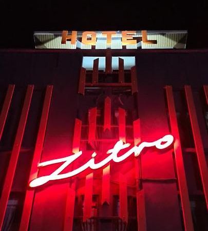 Zitro Hotel 포트딕슨 외부 사진
