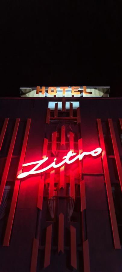 Zitro Hotel 포트딕슨 외부 사진